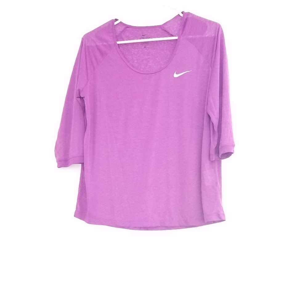 Nike Dri-Fit Womens size medium pink 3/4 sleeve length shirt